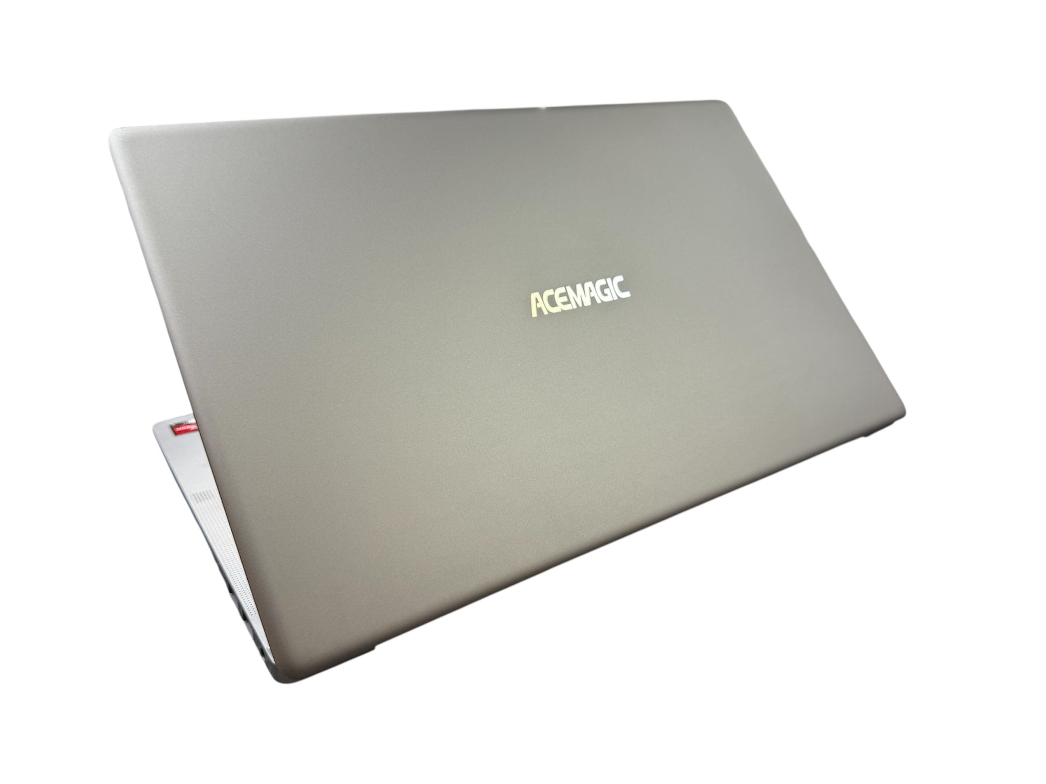 Acemagic AX16Pro Gaming Laptop AMD Ryzen 7, 500GB SSD, 16GB RAM, Win 11