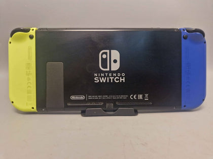 Nintendo Switch Console Bundle. 32gb console with accessories and 2 games, Pikmin 4 and Mario Bros Wonder