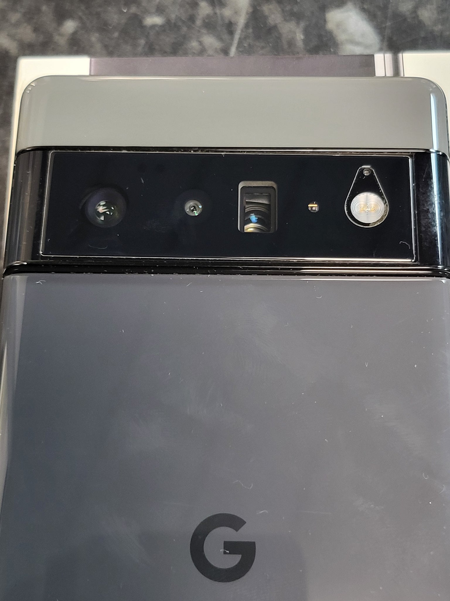 Google Pixel 6 Pro 128GB - Stormy Black - Unlocked