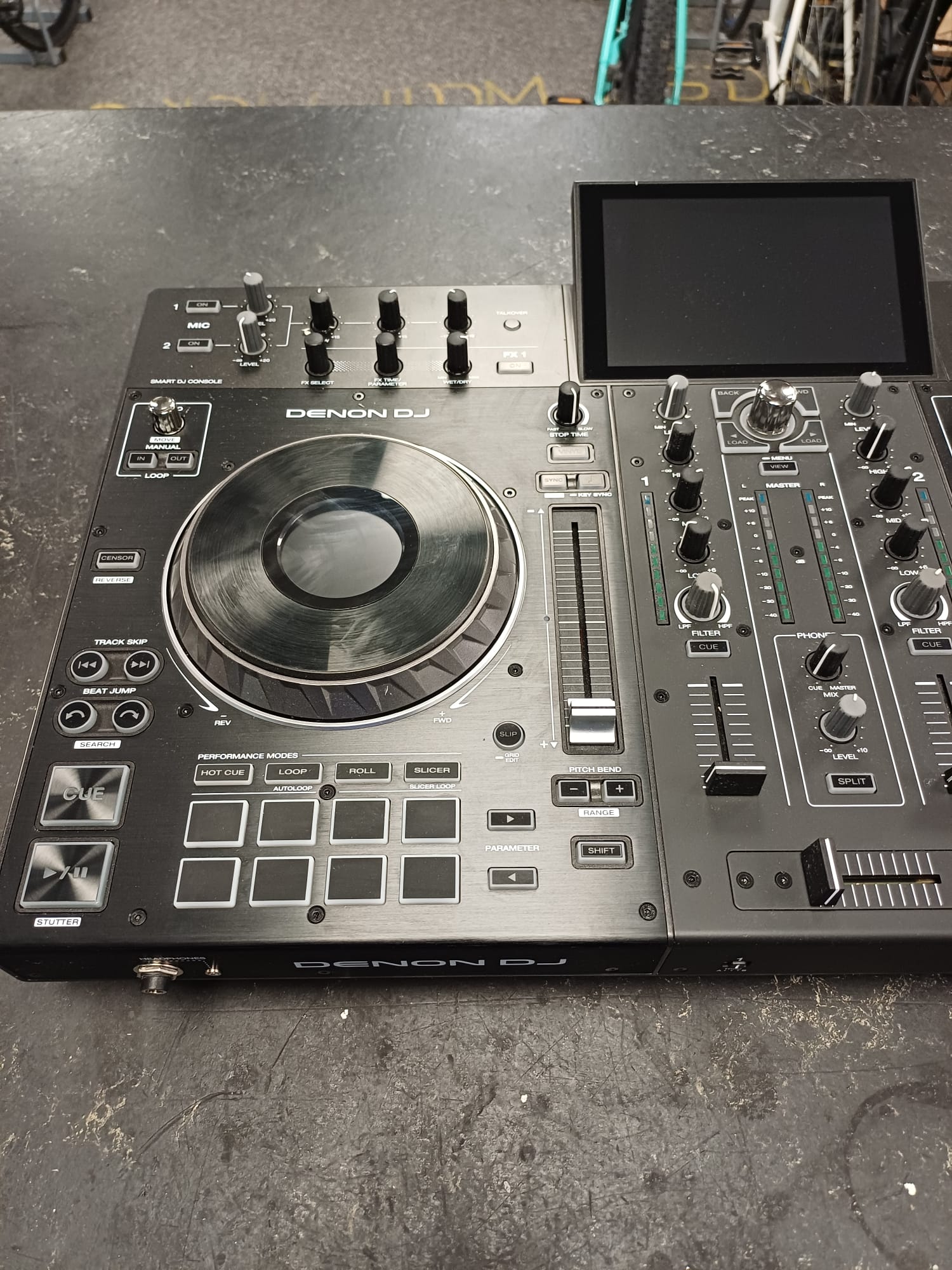 Denon DJ Prime 2