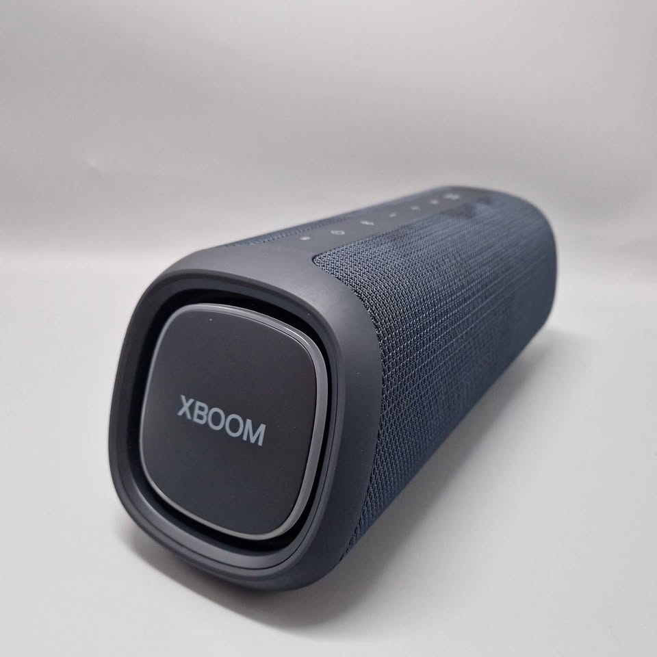 LG XBOOM Go XG7QBK Portable Speaker - Black, B