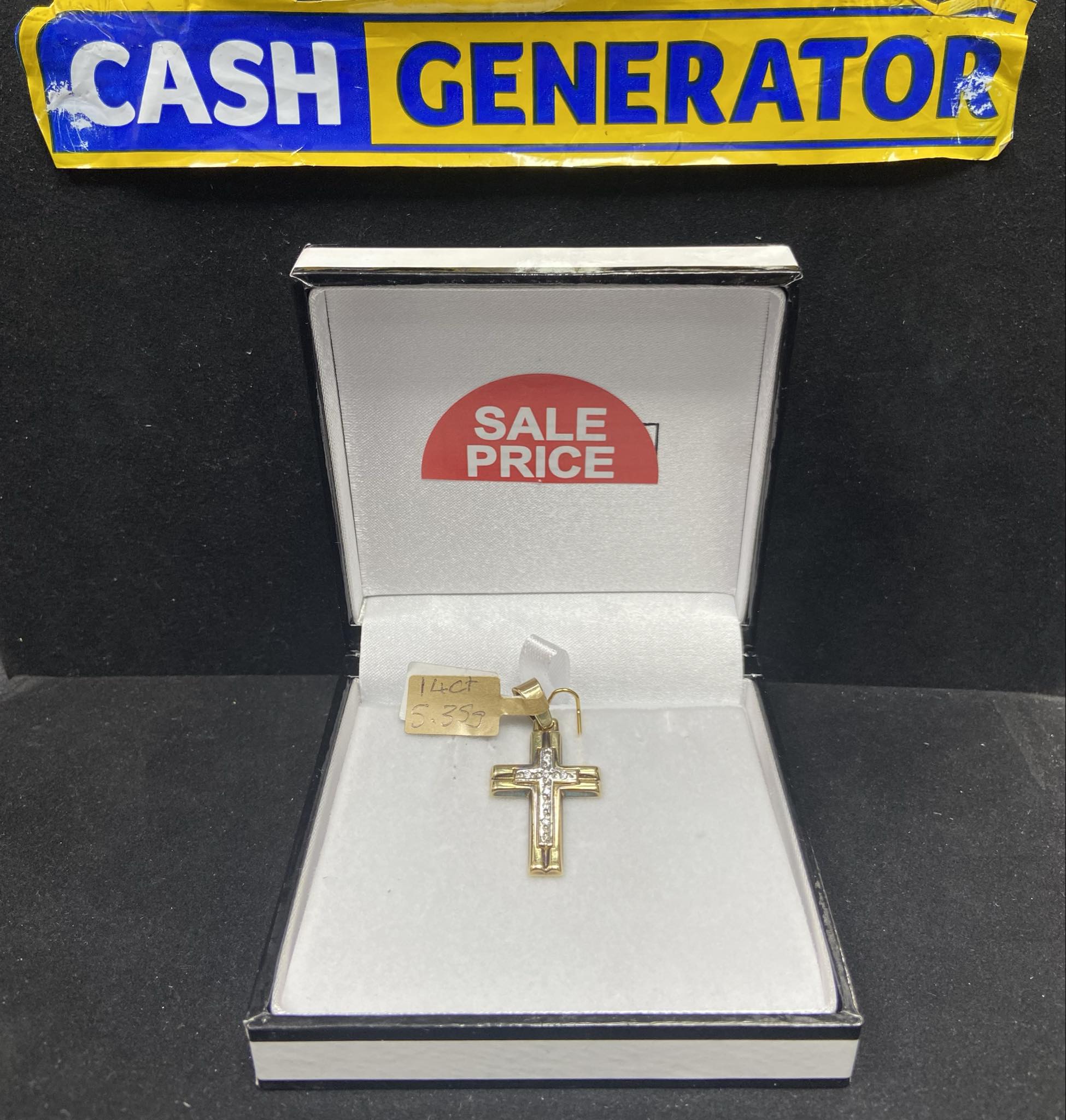 14ct Gold C/Z Cross Pendant 5.35g