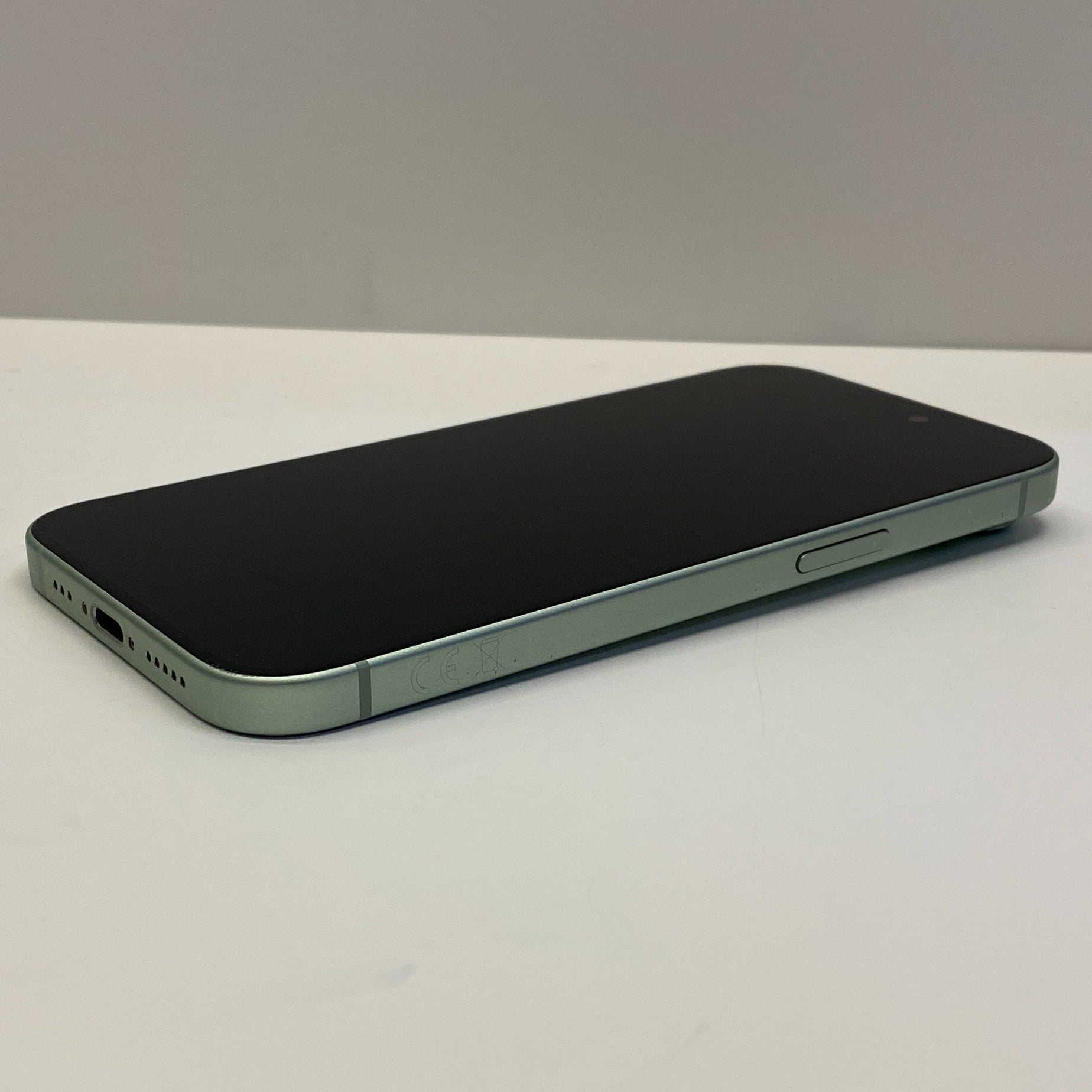 Apple iPhone 15 Unlocked Model A3090 128GB