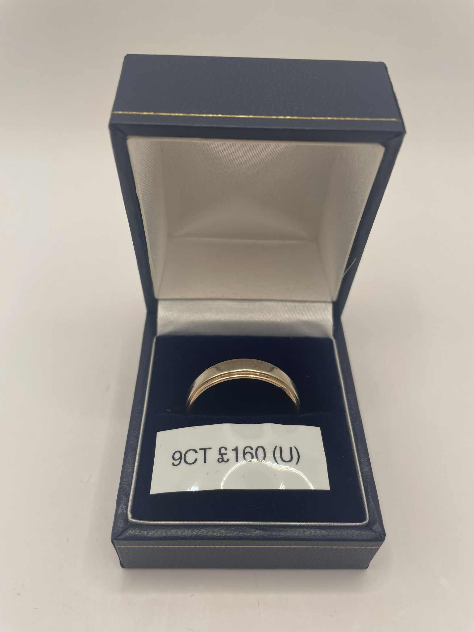 9CT GOLD RING
