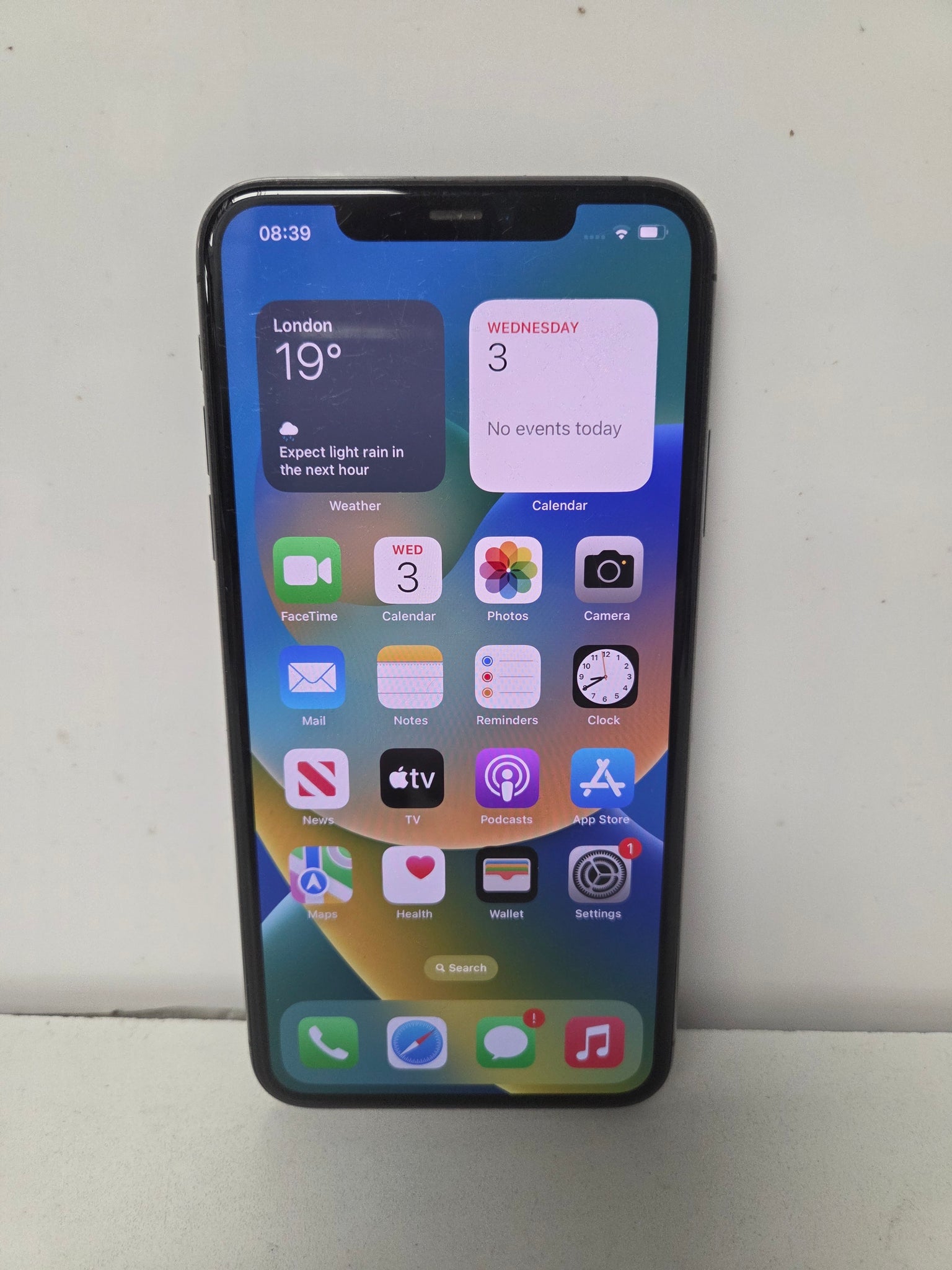 Apple iPhone 11 Pro Max 64GB Space Grey - Unlocked *82% Battery Health*