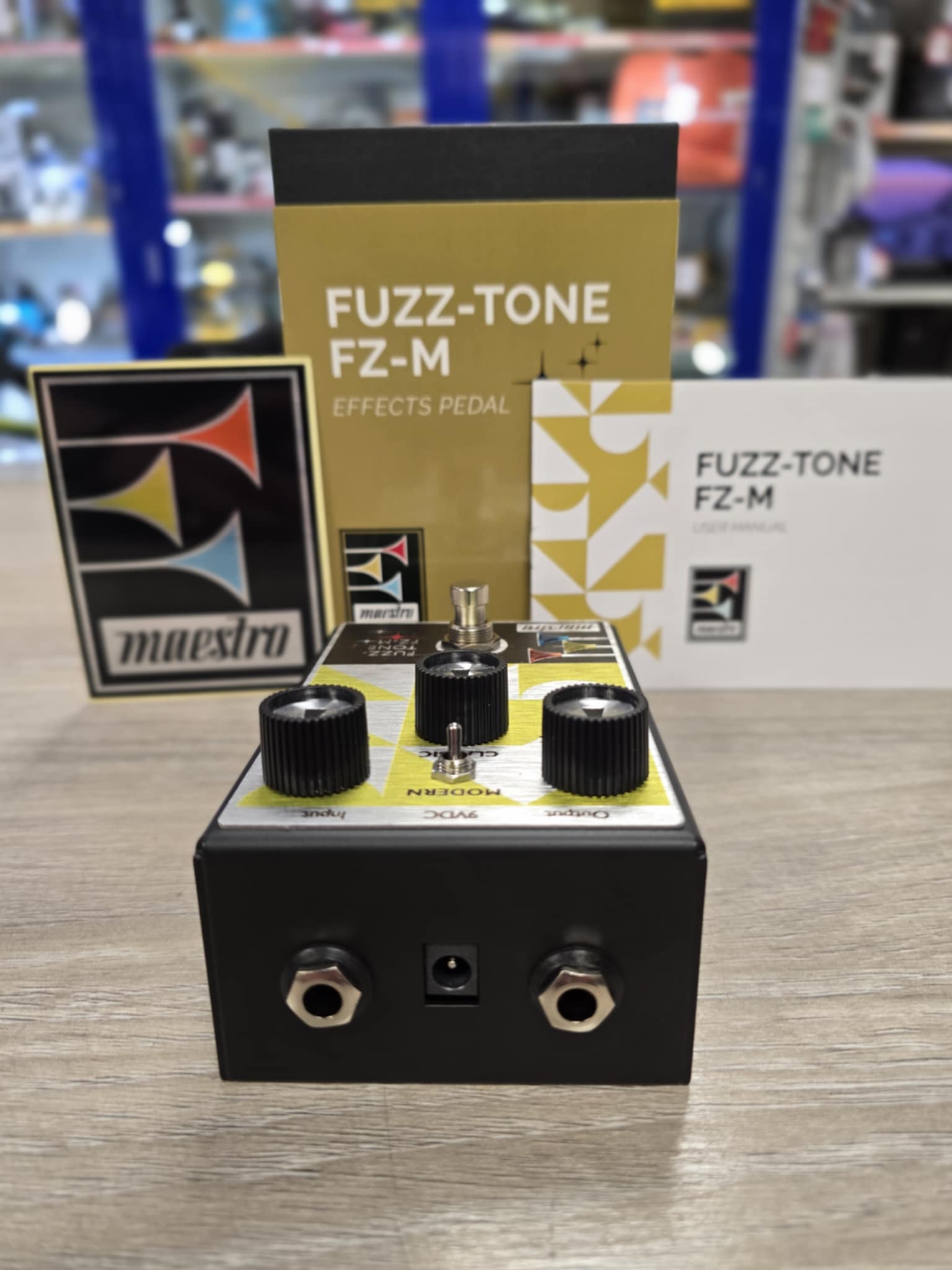 FUZZ-TONE FZ-M PEDAL