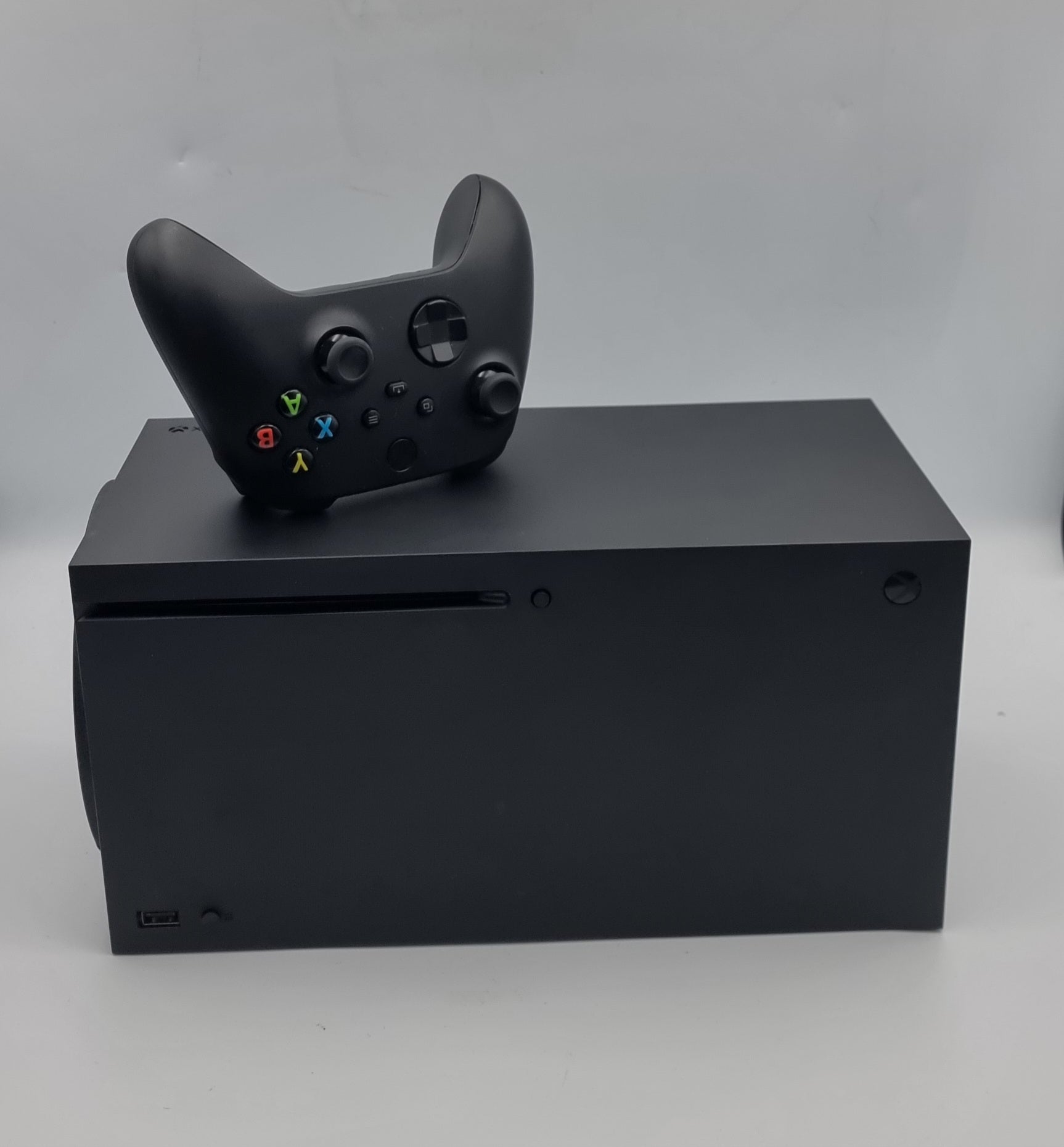 Microsoft Xbox series X 1TB black gaming console with 1 x series controller and all leads unboxed