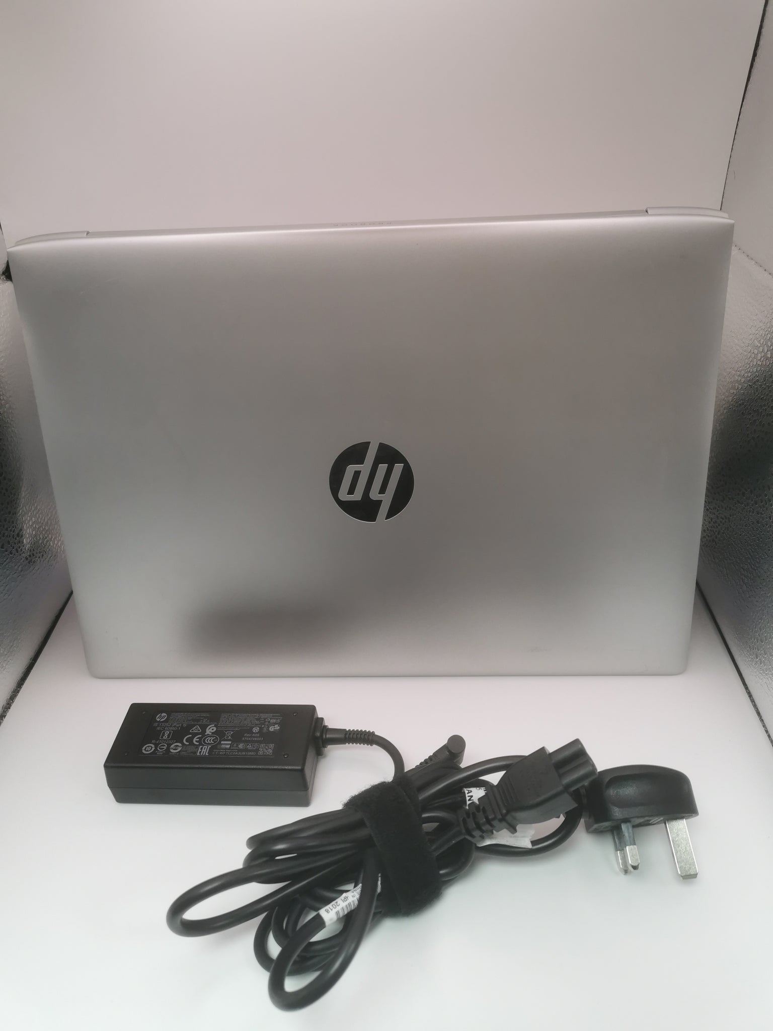 HP 430-G5 i5-8250U 8GB Ram 256GB SSD 13" Windows 11