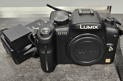 Panasonic Lumix DMC-G10 Mirrorless digital Camera Body Only