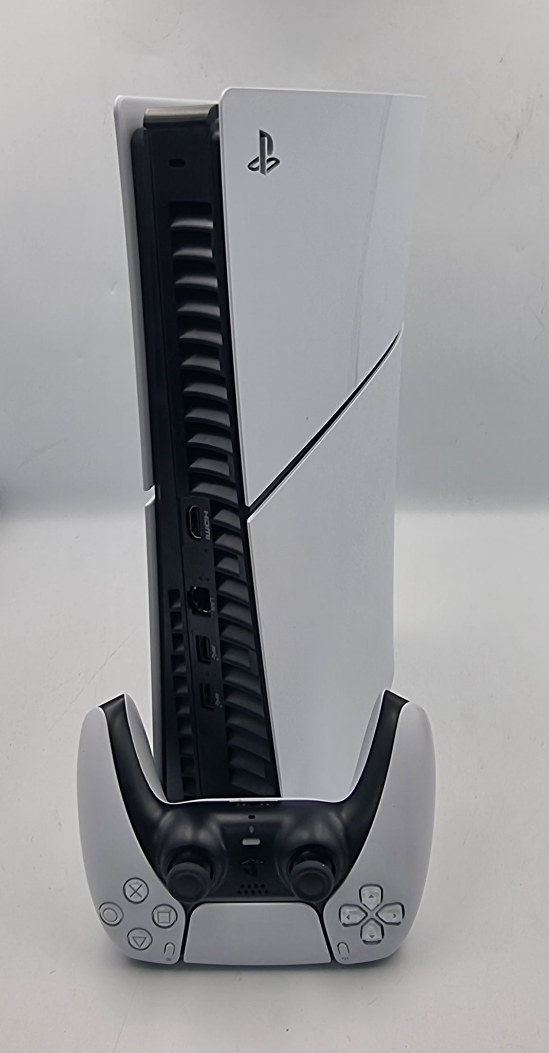 Sony PlayStation 5 Digital Edition 1TB game console white with 1 x dualsense controller and all leads unboxed