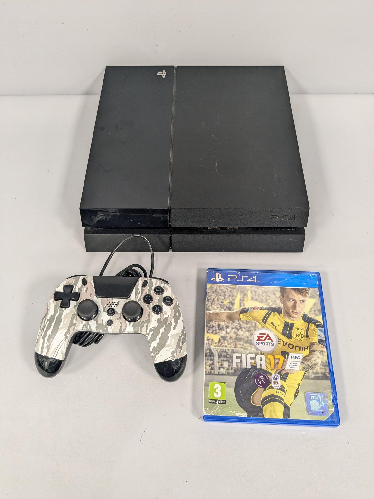 Playstation 4 500GB FIFA 17 Console Package