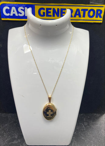 9ct Gold Chain and Locket 3.8g 20