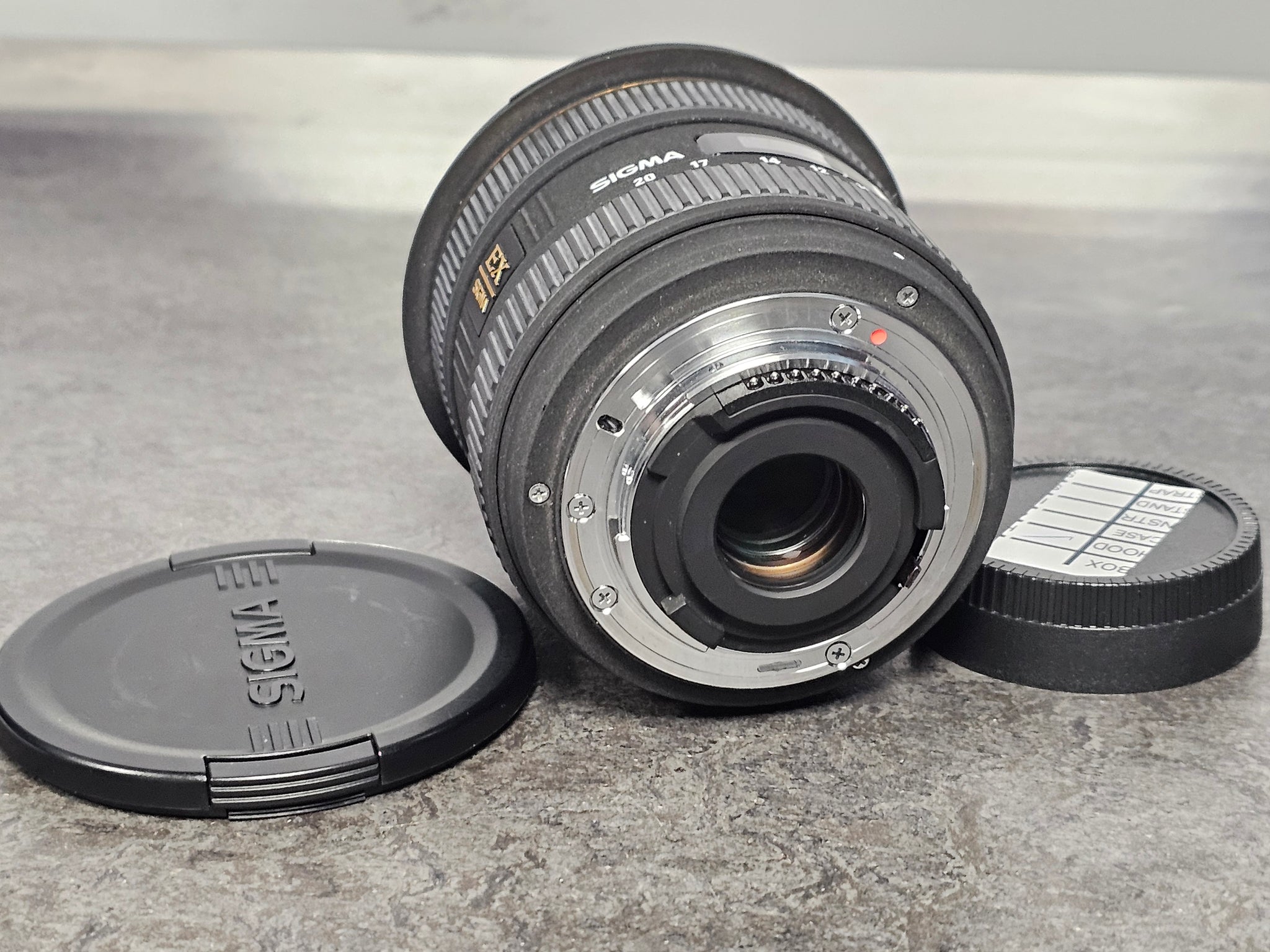SIGMA 10-20mm 1:4-5.6 DC HSM