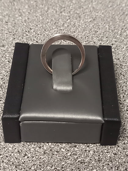 Silver Ring With Clear Stones Size-K