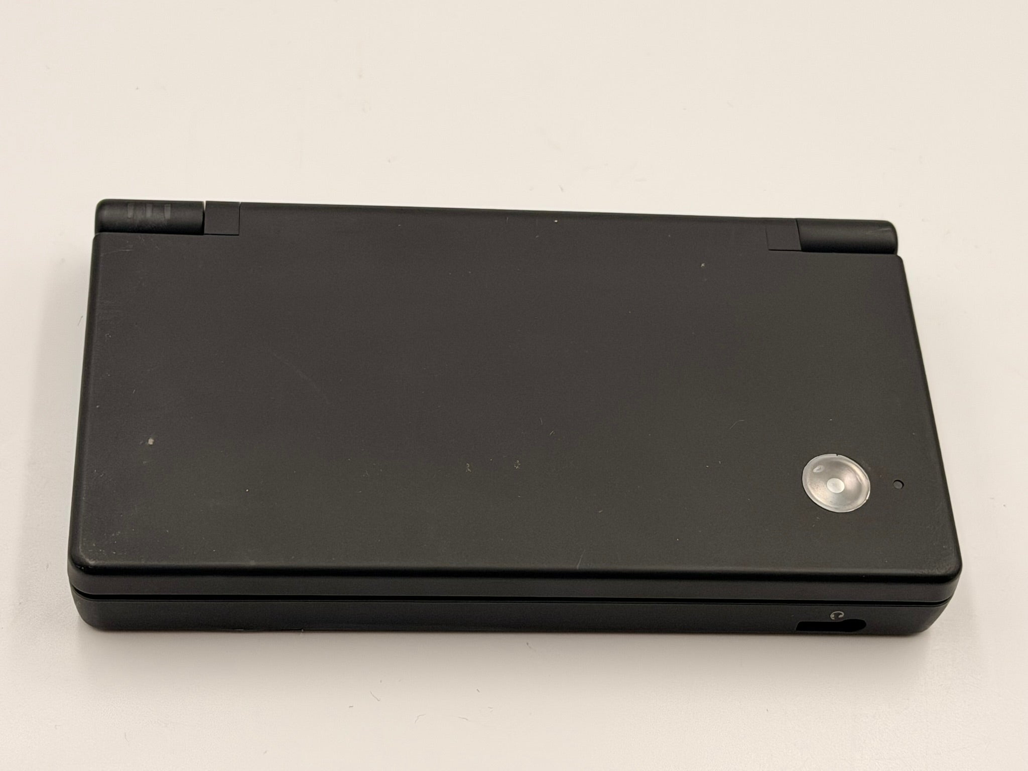 *nintendo dsi console black