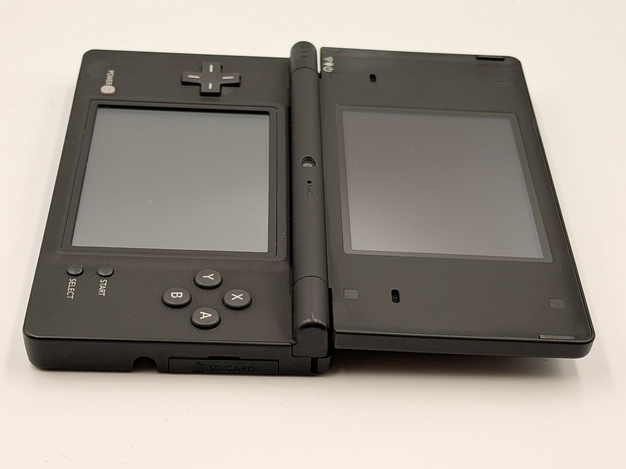 *nintendo dsi console black
