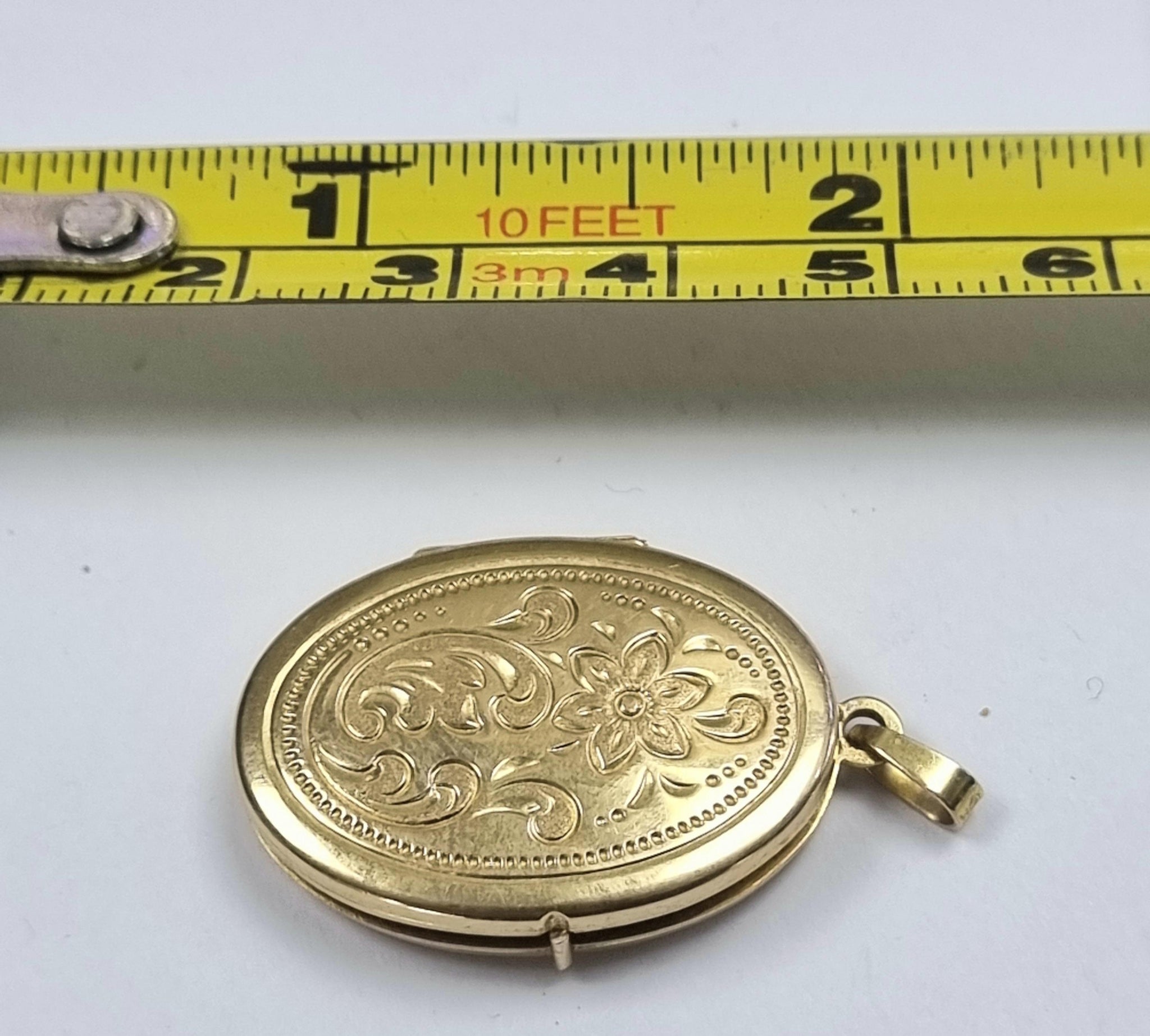 9ct Gold Locket