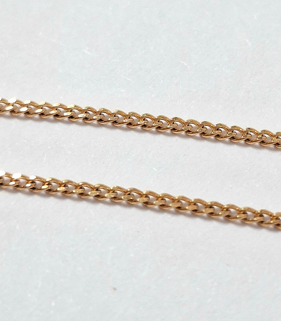 9 Carat Gold Chain + Pendant