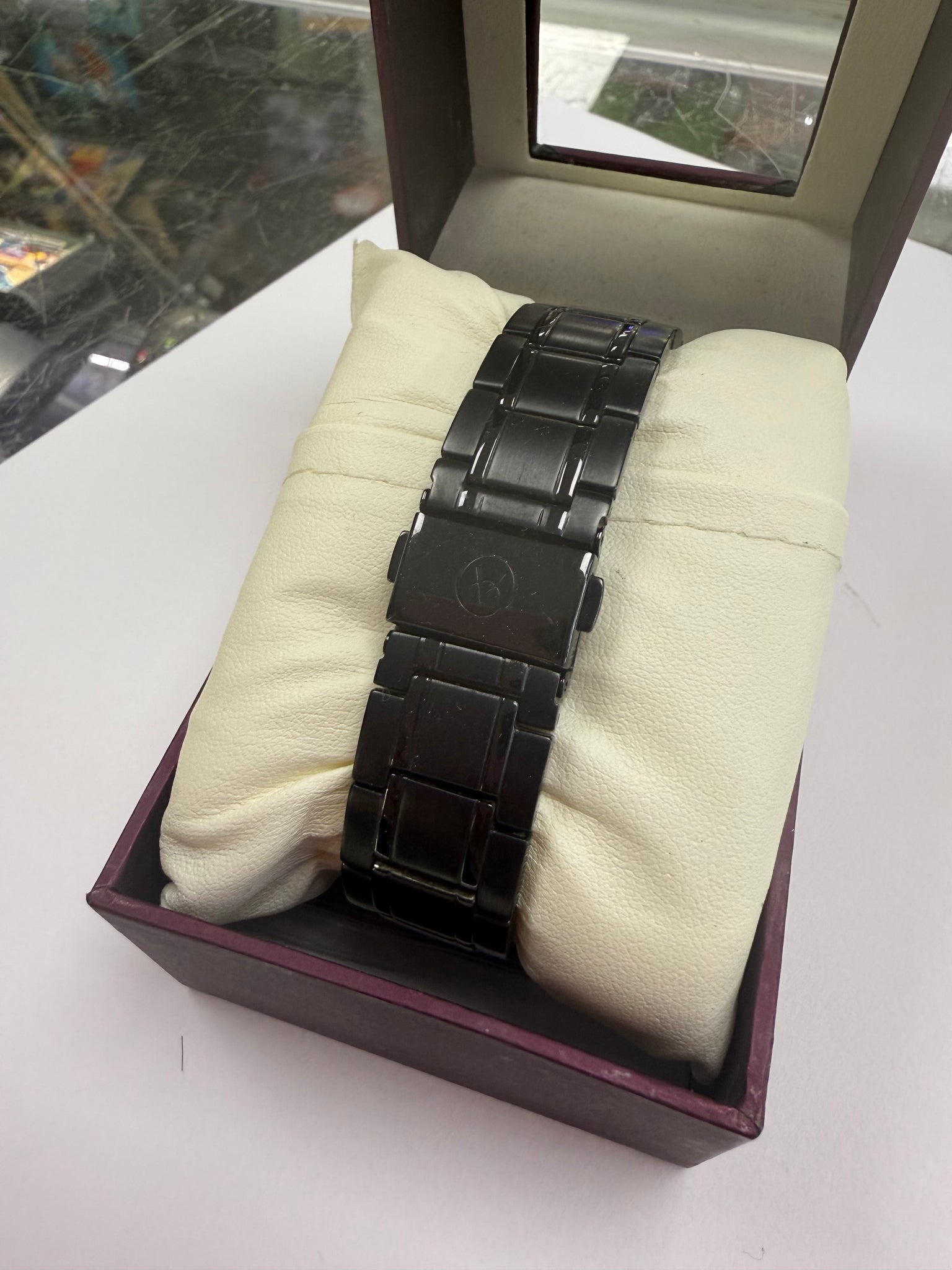 Accurist watch black stainless steel boxed