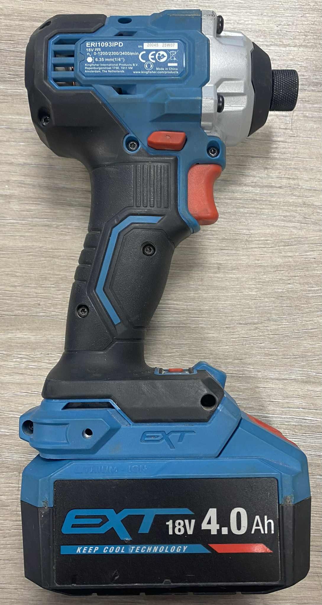 Erbauer impact drill with battery and charger