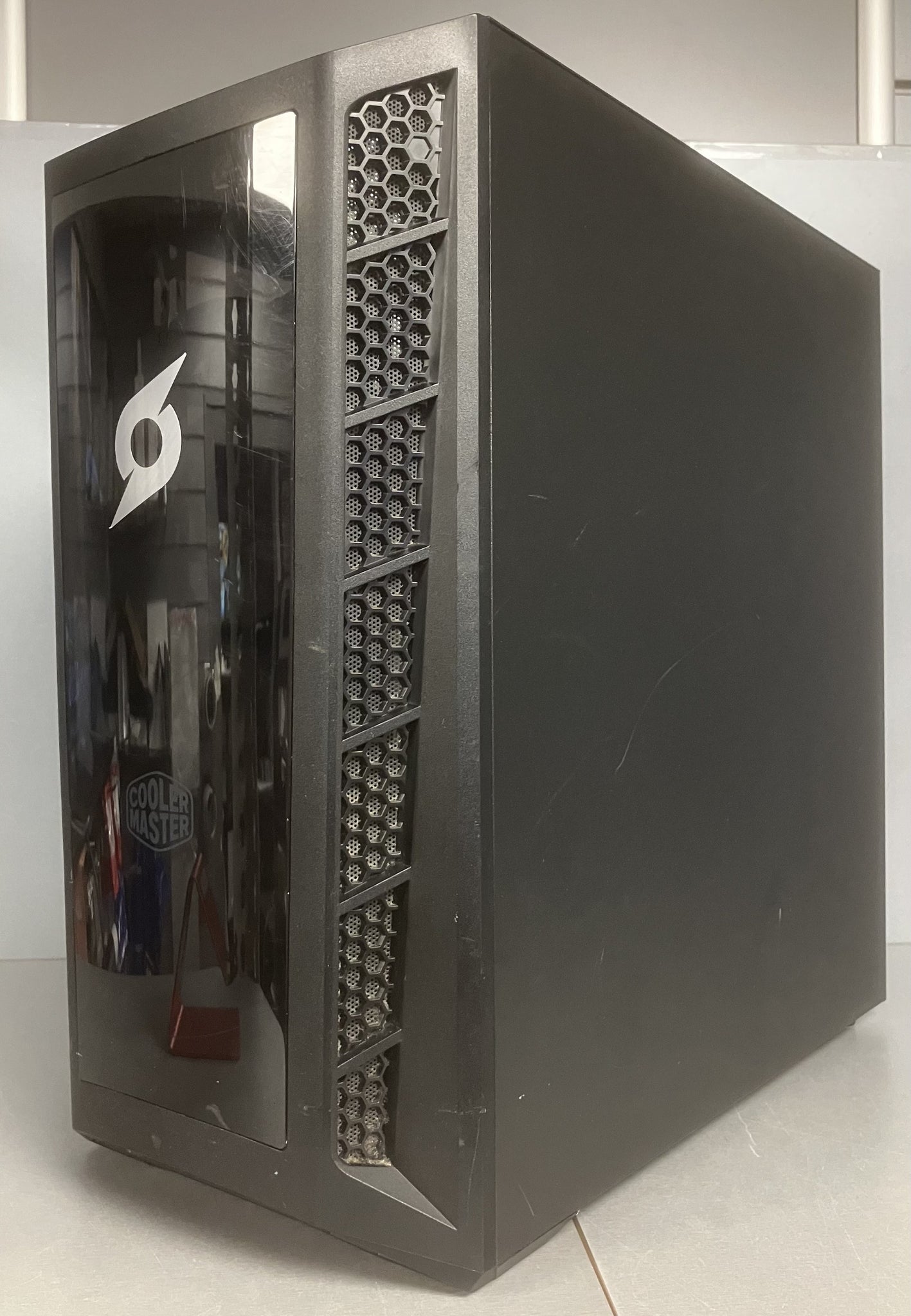** Collection Only ** Coolmaster Desktop 2TB SSD 8GB Ram 3.50GHz 2 Cores
