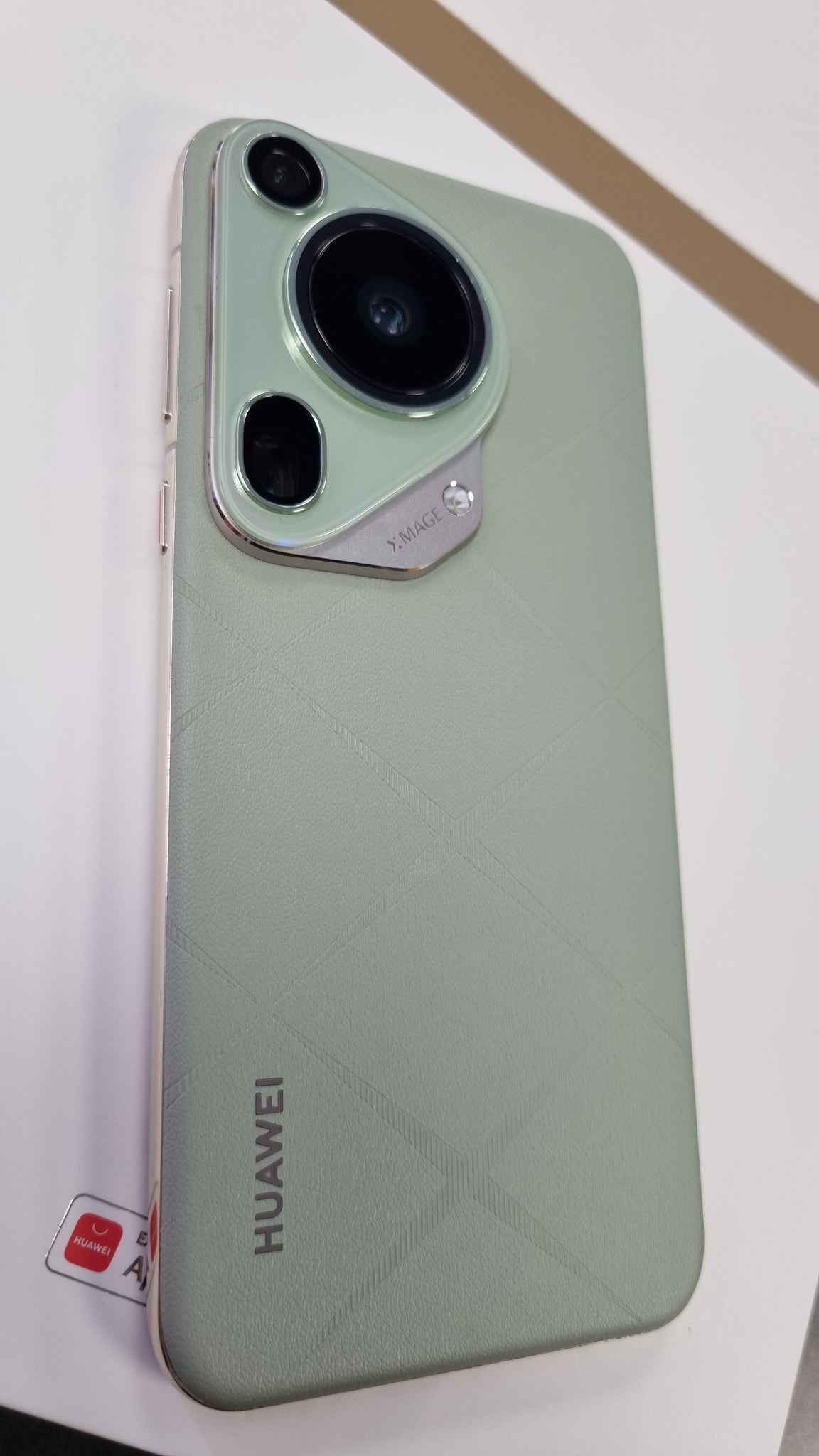 HUAWEI Pura 70 Ultra 17.3 cm (6.8") Dual SIM 4G USB Type-C 16GB 512GB 5200 mAh Green unlocked