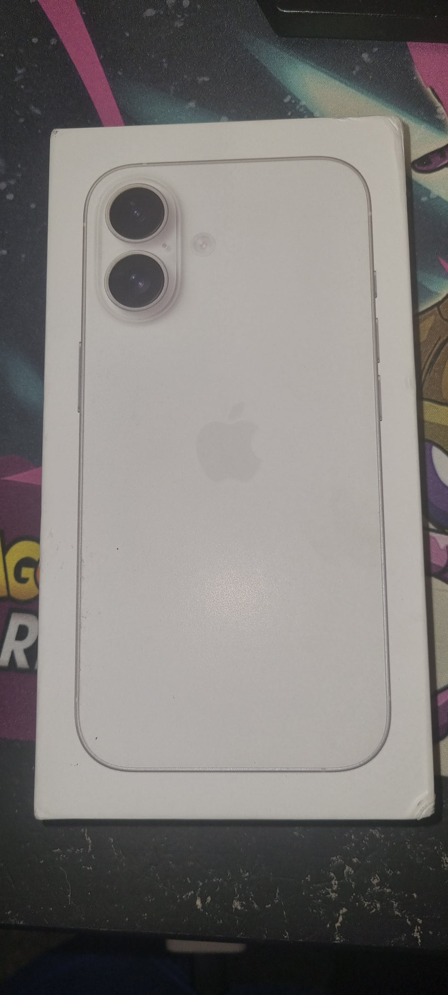 Apple iPhone 16