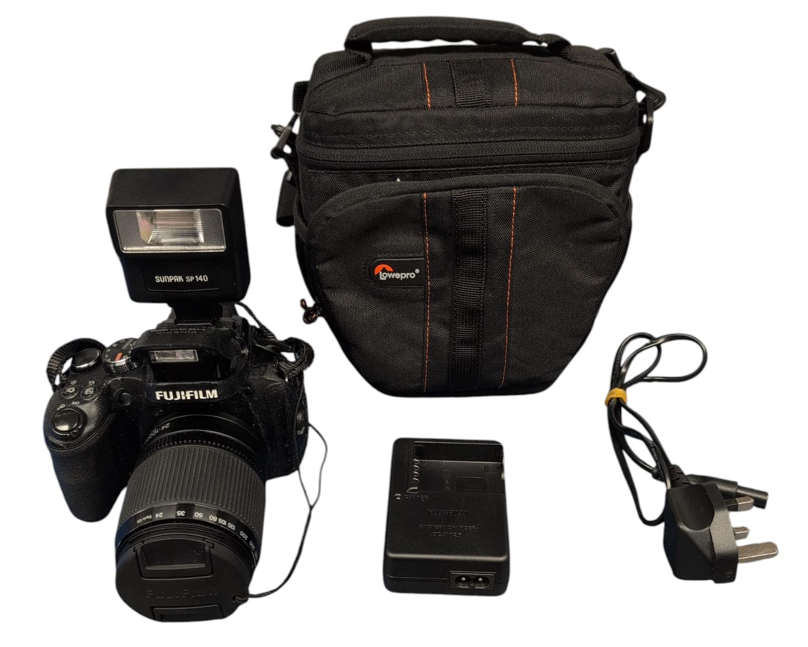 Fuji Film Finepix HS50 EXR with 24-1000mm 42x Lens Bag and Accessories (Please See Description)