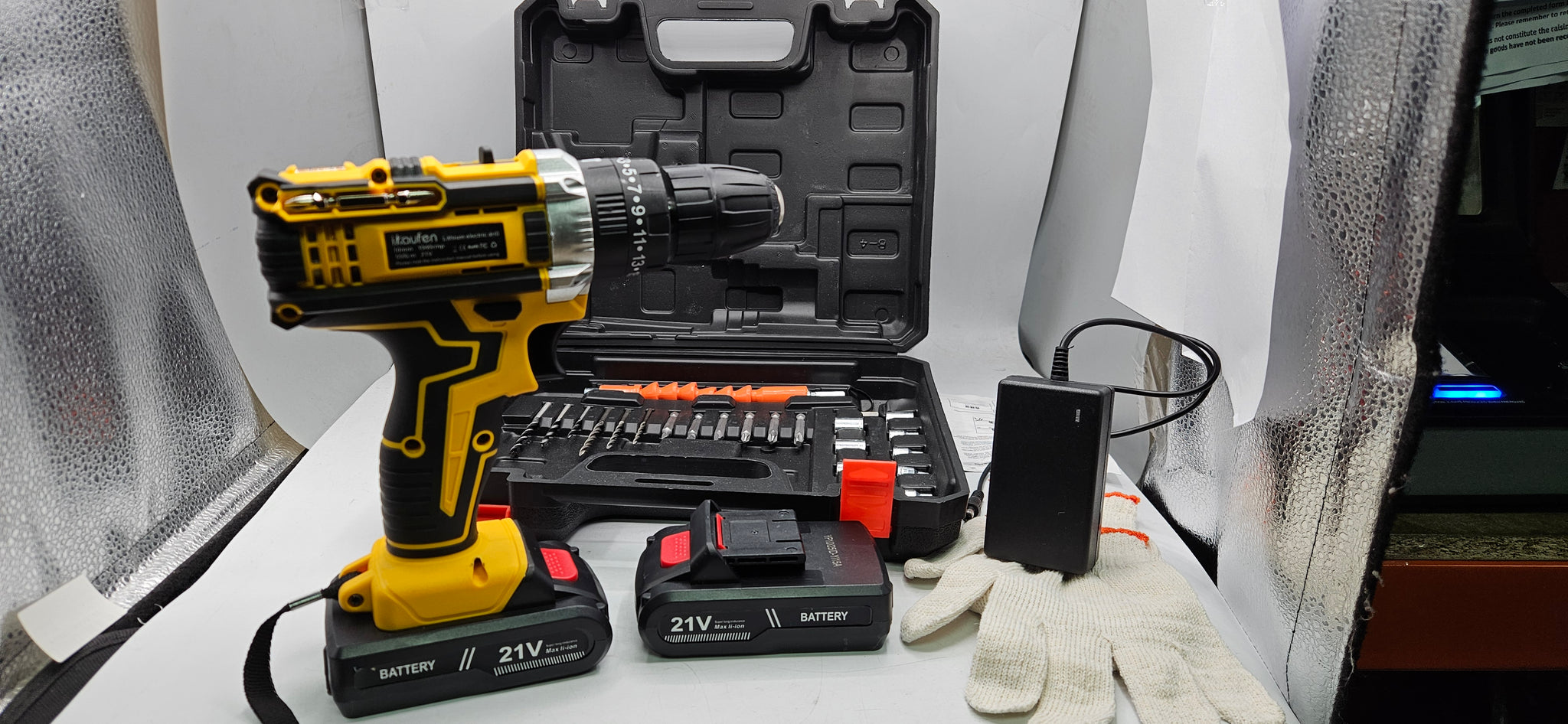 ikaufen Cordless Drill Driver, 21V Electric Drill Screwdriver Kit with 25+1 Torque, 2