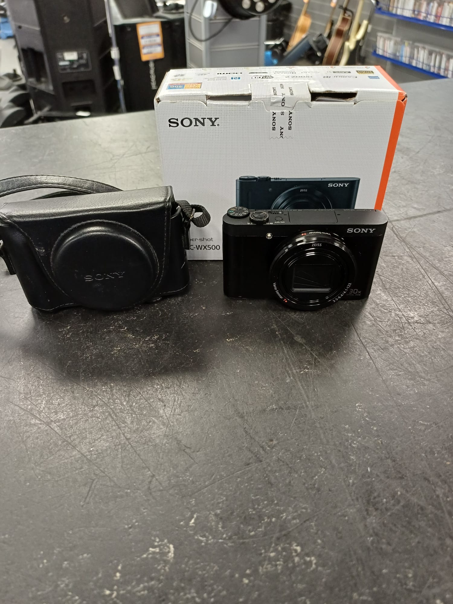 Sony Cyber-shot DSC-WX500