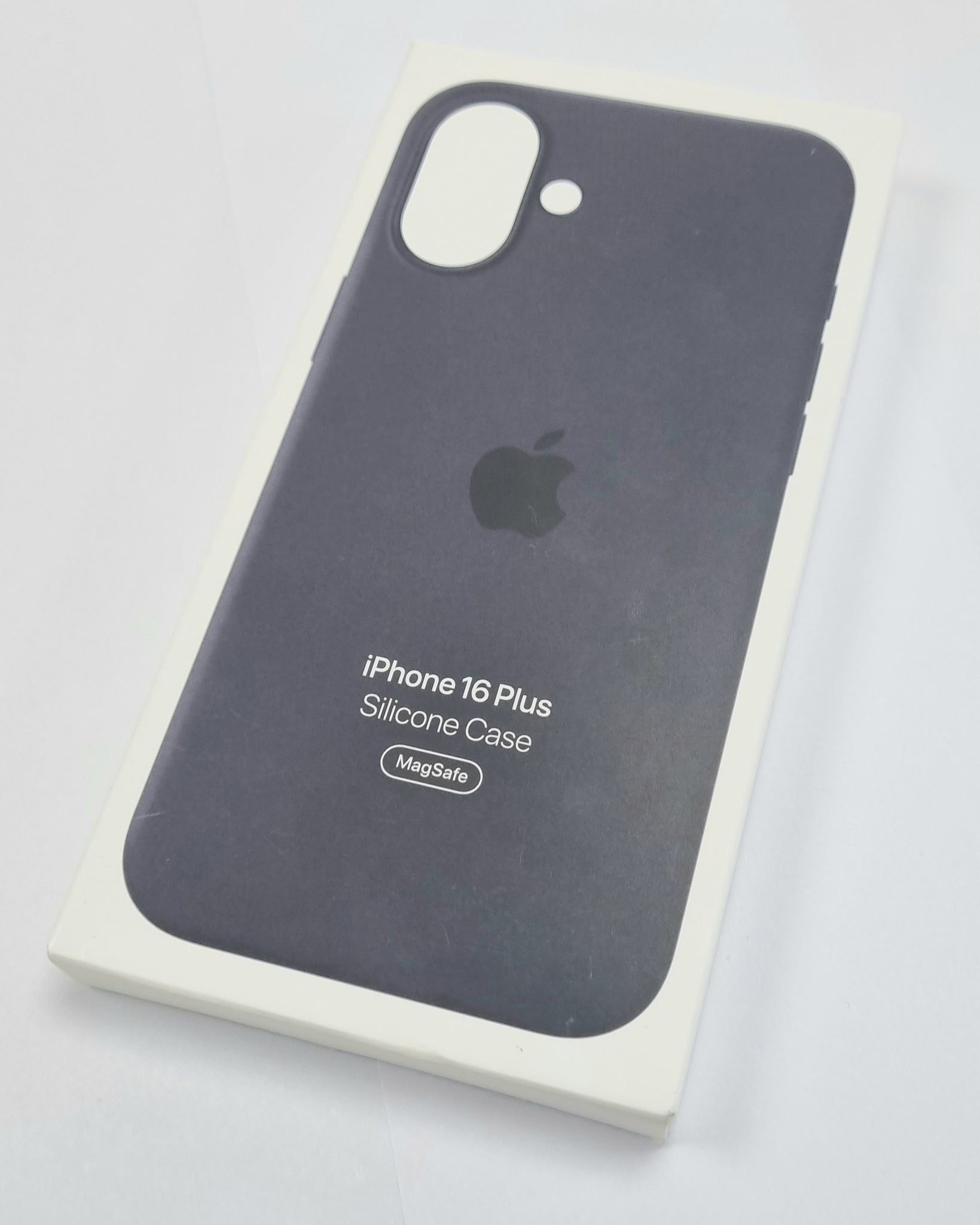 Apple iPhone 16 Plus Silicone Case with Magsafe - Black **BRAND NEW**