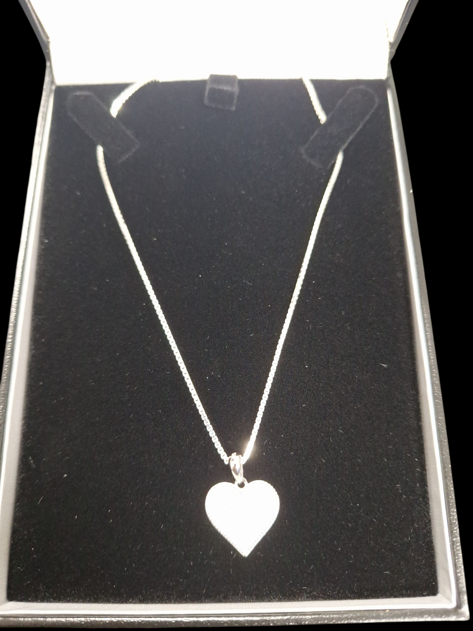 NEW OTHER SILVER CHAIN WITH HEART ,925G, WEIGHT 7.31G ,LENGHT 24INCH