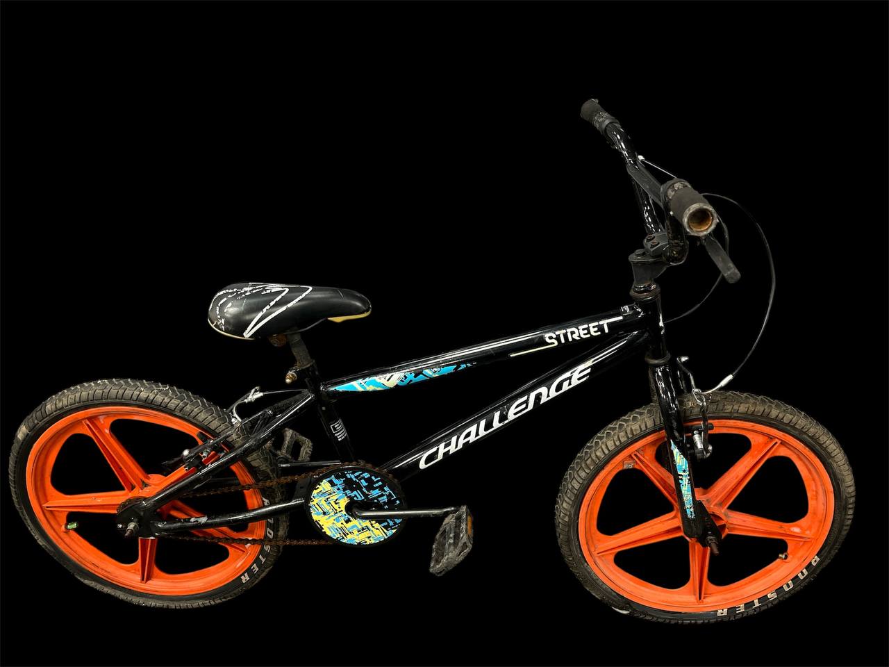 challenge street bike  ** Collection Only - Wythenshawe **
