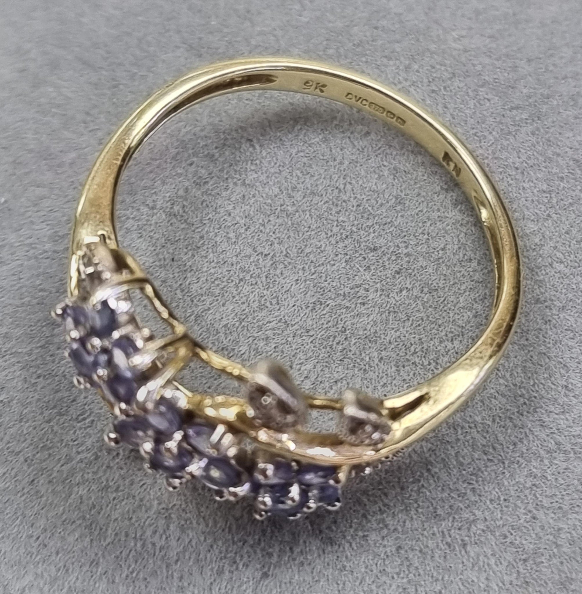 9ct Gold Diamond + Amethyst Size "R"