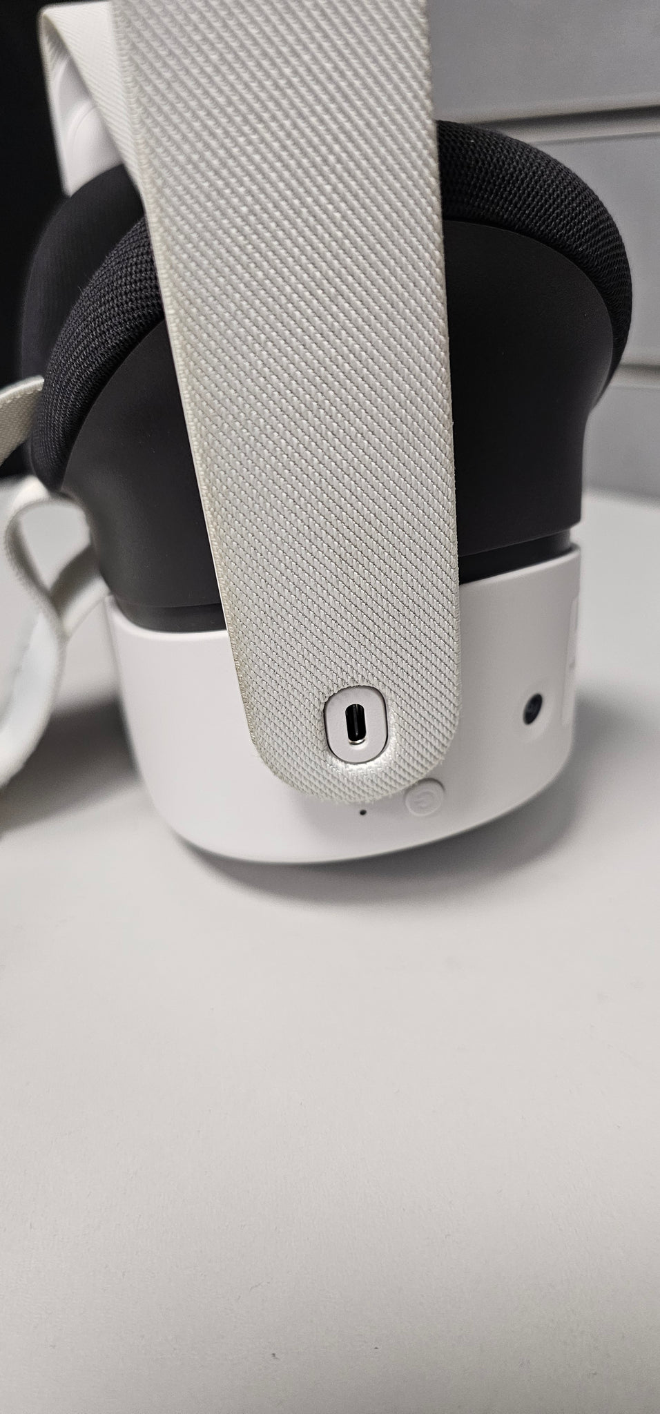 Meta Quest 3S Mixed Reality Headset - 256 GB