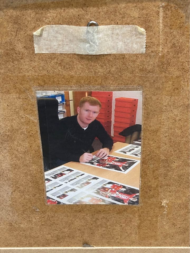 Manchester United FC ‘Paul Scholes’ Signed Memorabilia Certificate Of Authenticity *COLLECTION ONLY*