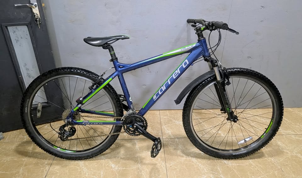 velors mountainbike Carrera Velour Mountain Bike Wheels 27.5-inch, 14” Frame, 14 Speed
