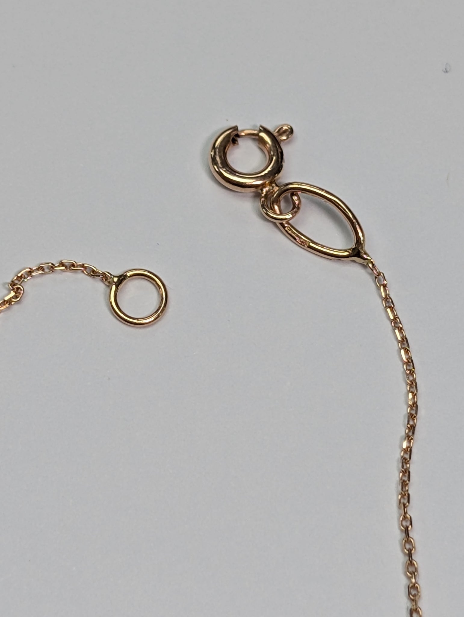 14ct gold necklace with pendant and side charm