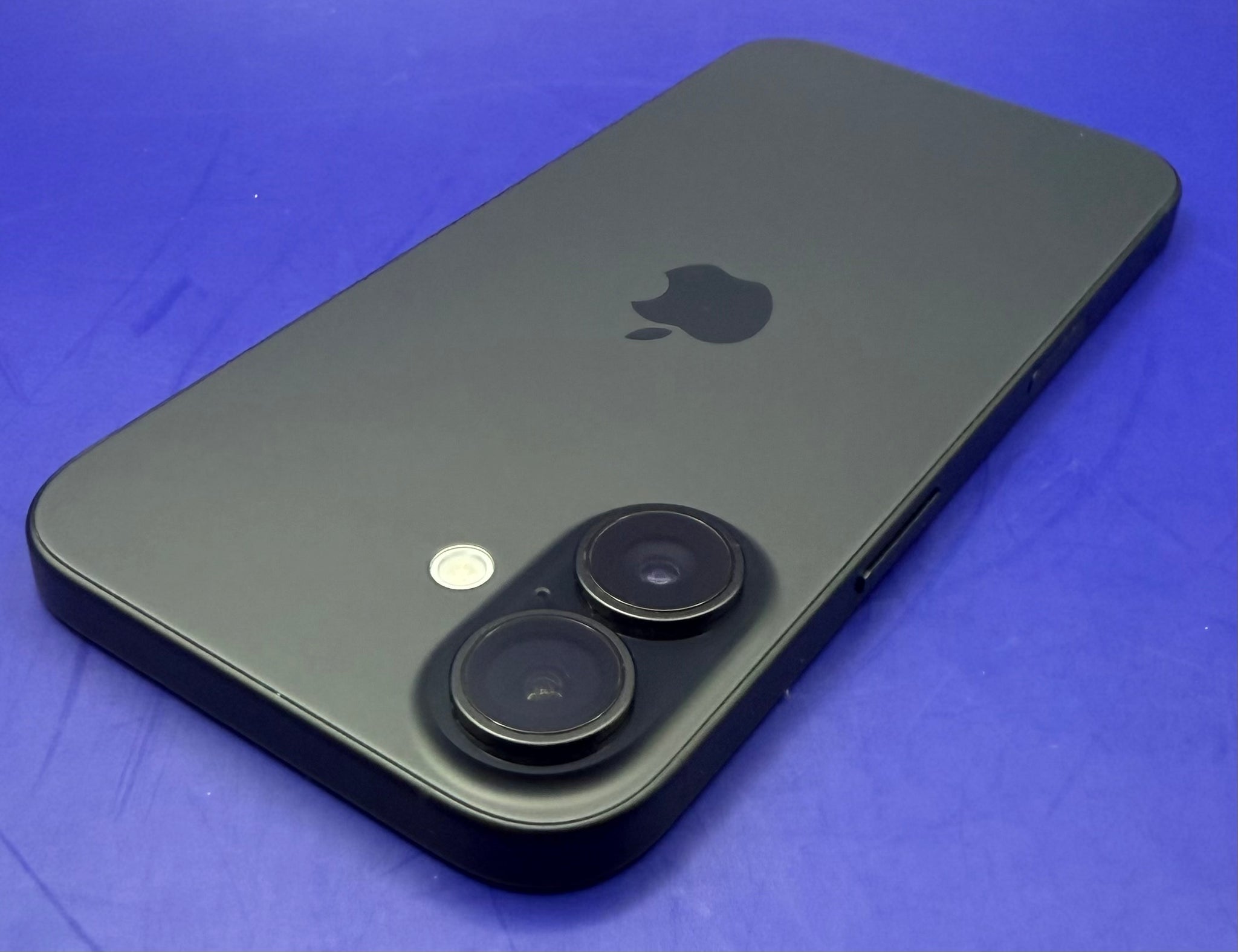 Apple iPhone 16 128GB Black Unlocked Boxed - Chesterfield