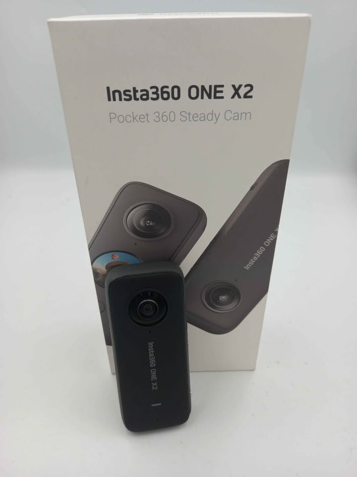 Insta360 One X2 360 Degree Action Camera With 3 Battery & Battery Charger Boxed