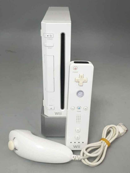 Wii Console, White (No Game), Unboxed, with leads and controller.
