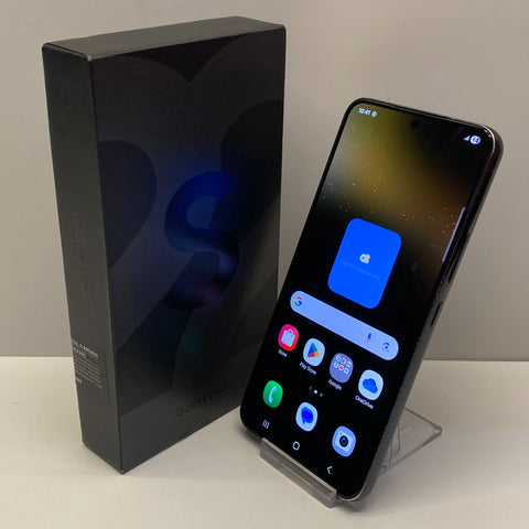 Samsung Galaxy S22 Unlocked Model SM-S901B/DS 128GB in Phantom Black Boxed