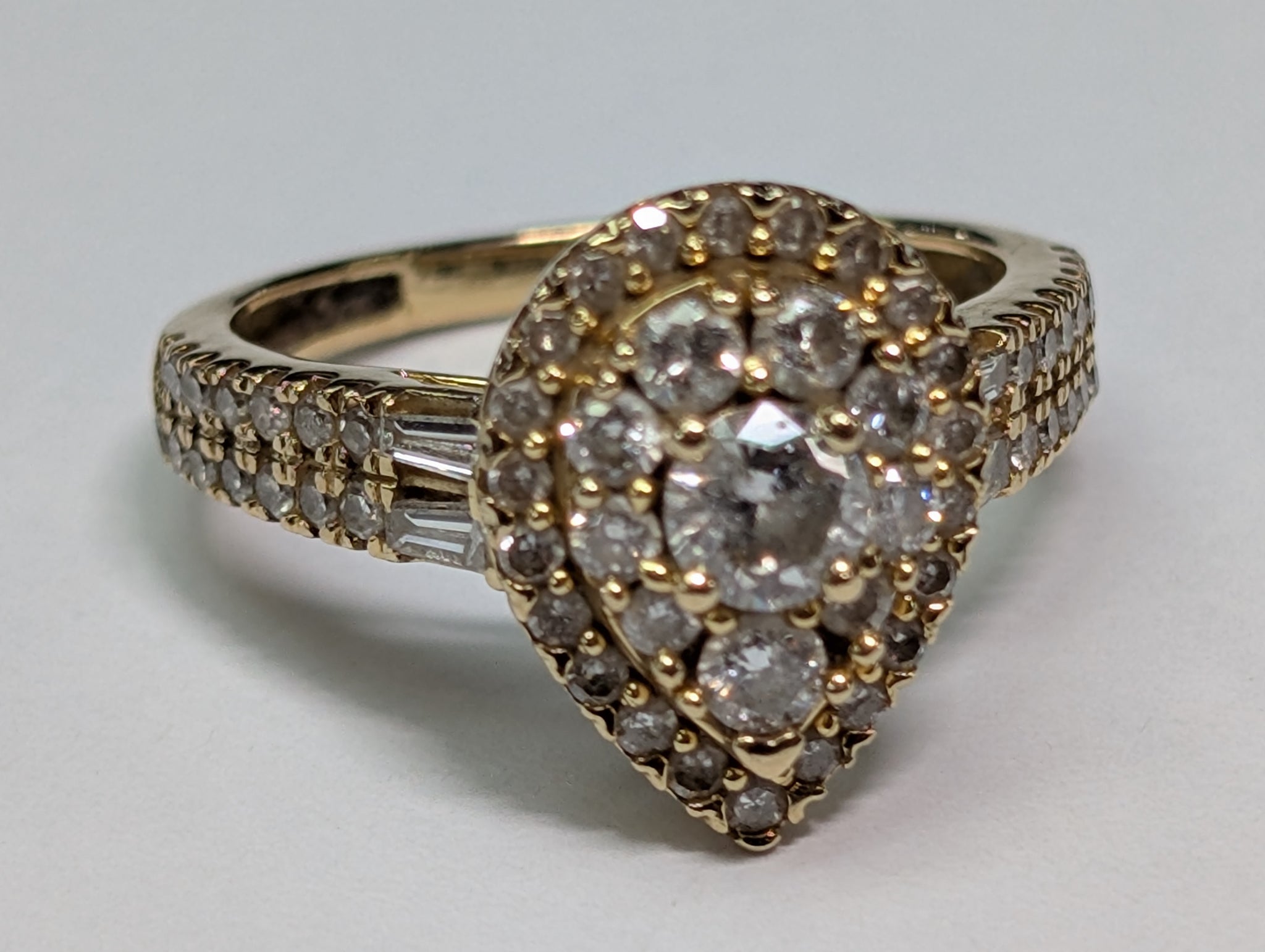 18ct Gold Tear Drop Diamond Ring - Size J