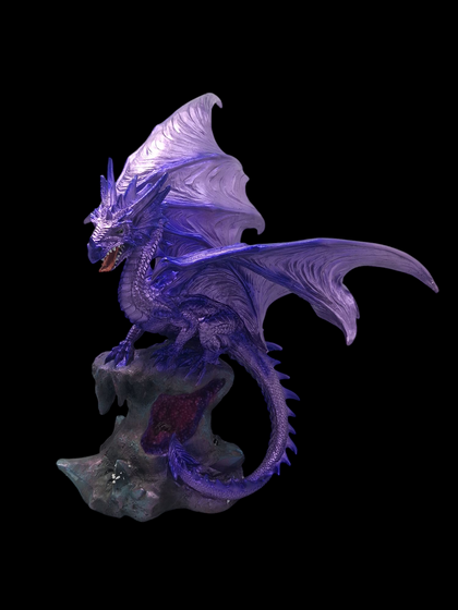 Purple dragon LED statue Decorative Ornament **BRAND NEW BOXED**