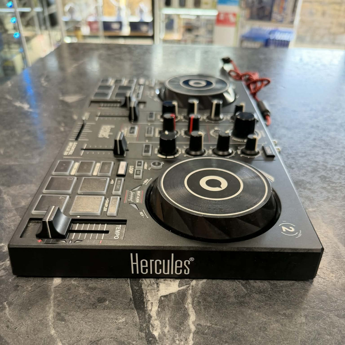 Hercules DJ DJControl Inpulse 200 Controller - Black | Cash Generator
