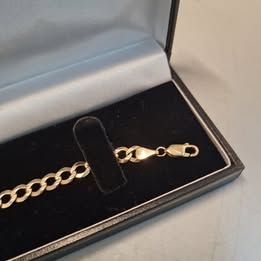 Gold Bracelet 375 9ct 5.6g 8'' in Length