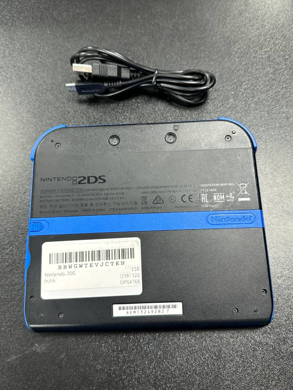 Nintendo 2DS Handheld Console, Blue ** Collection Only - Wythenshawe **