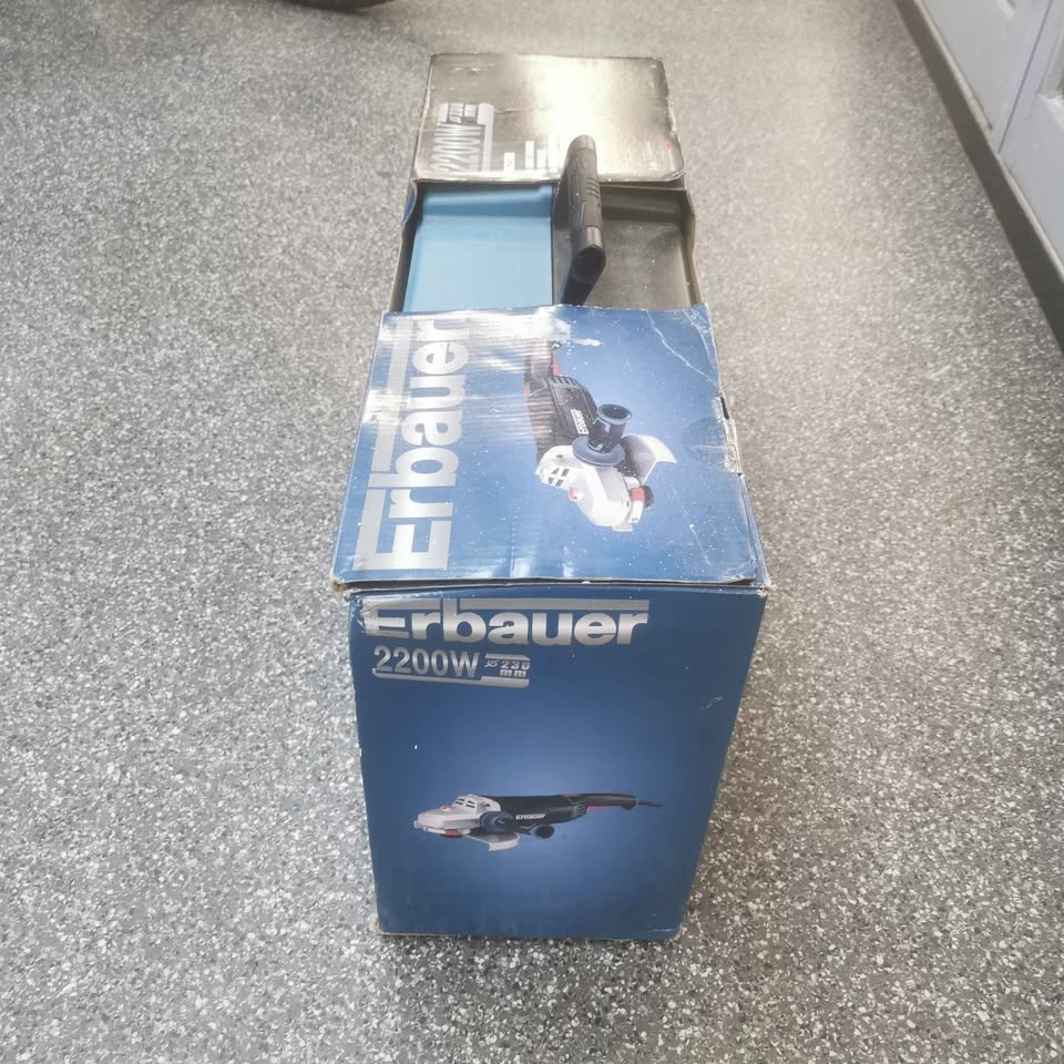 Erbauer Angle Grinder EAG2200 Boxed New