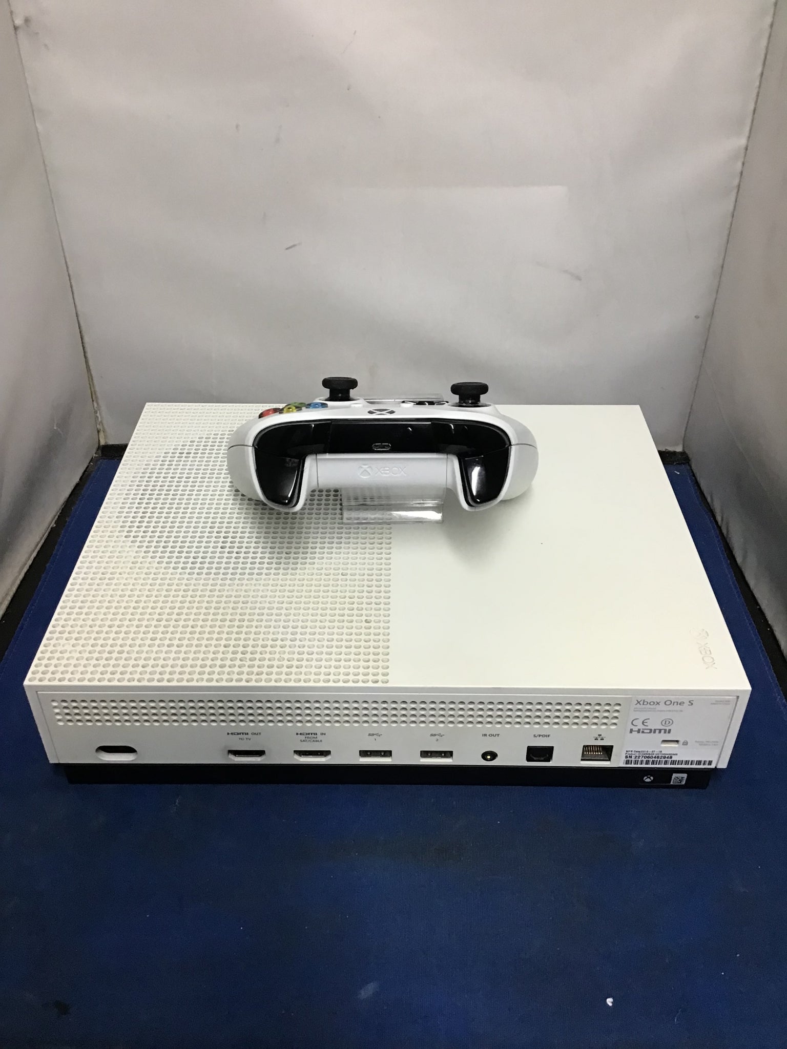 Xbox One S white 500GB