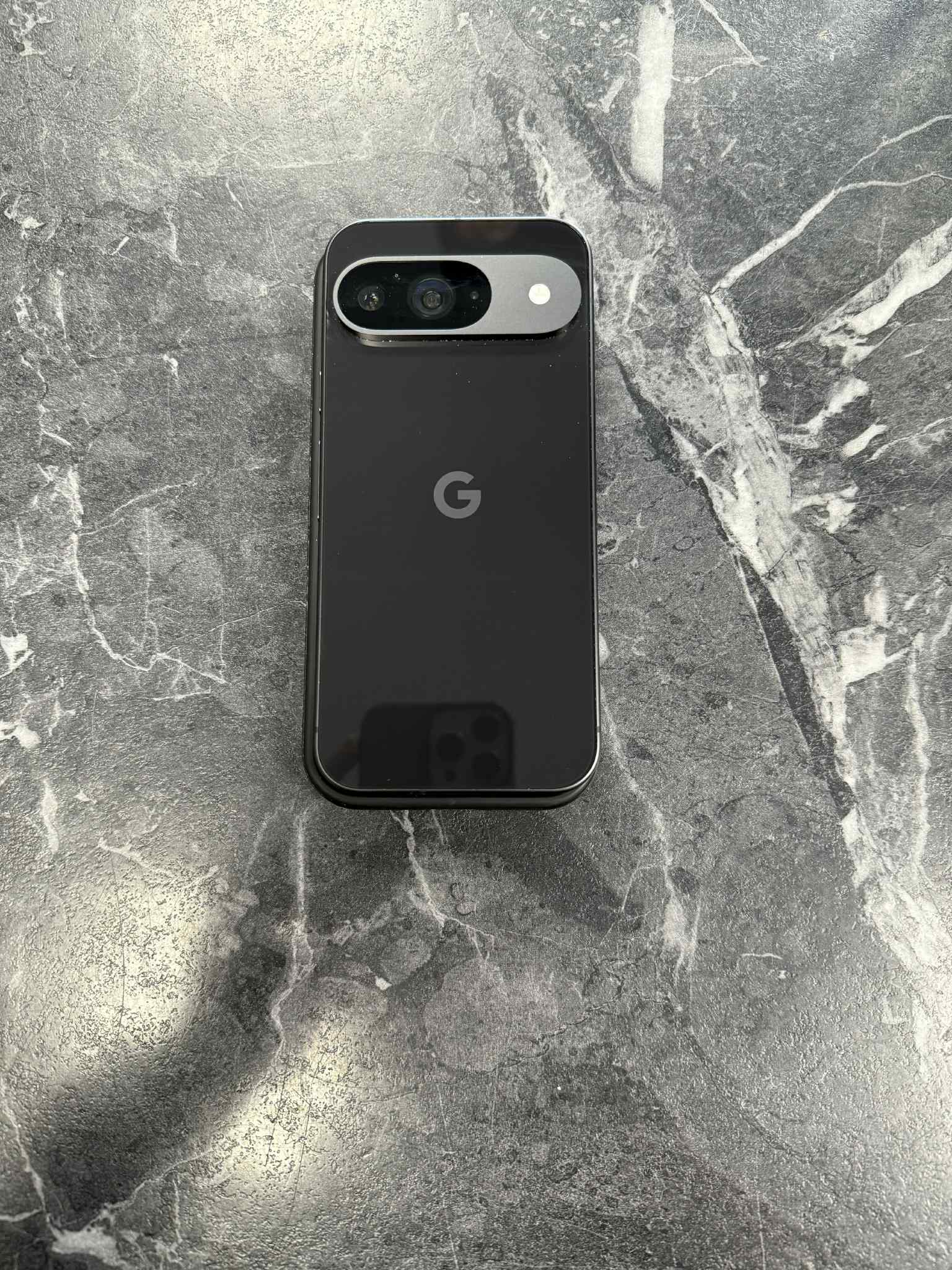 Google Pixel 9 - Unlocked / 128GB - Pristine Condition - Obsidian